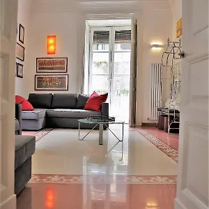 Il Letto Sotto Il Tetto Apartment